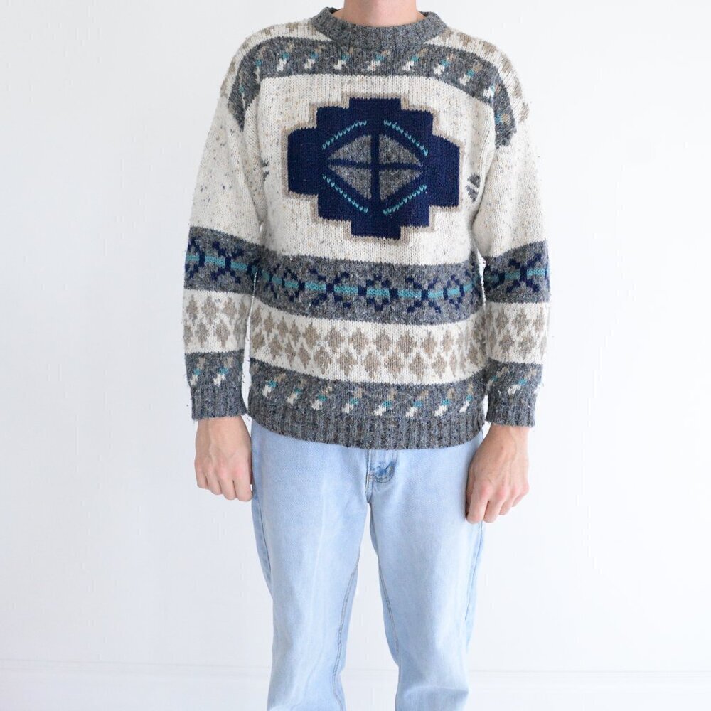 Vintage Fabe Gray Navy 15% Wool Aztec Knit Crew Neck Sweater Medium